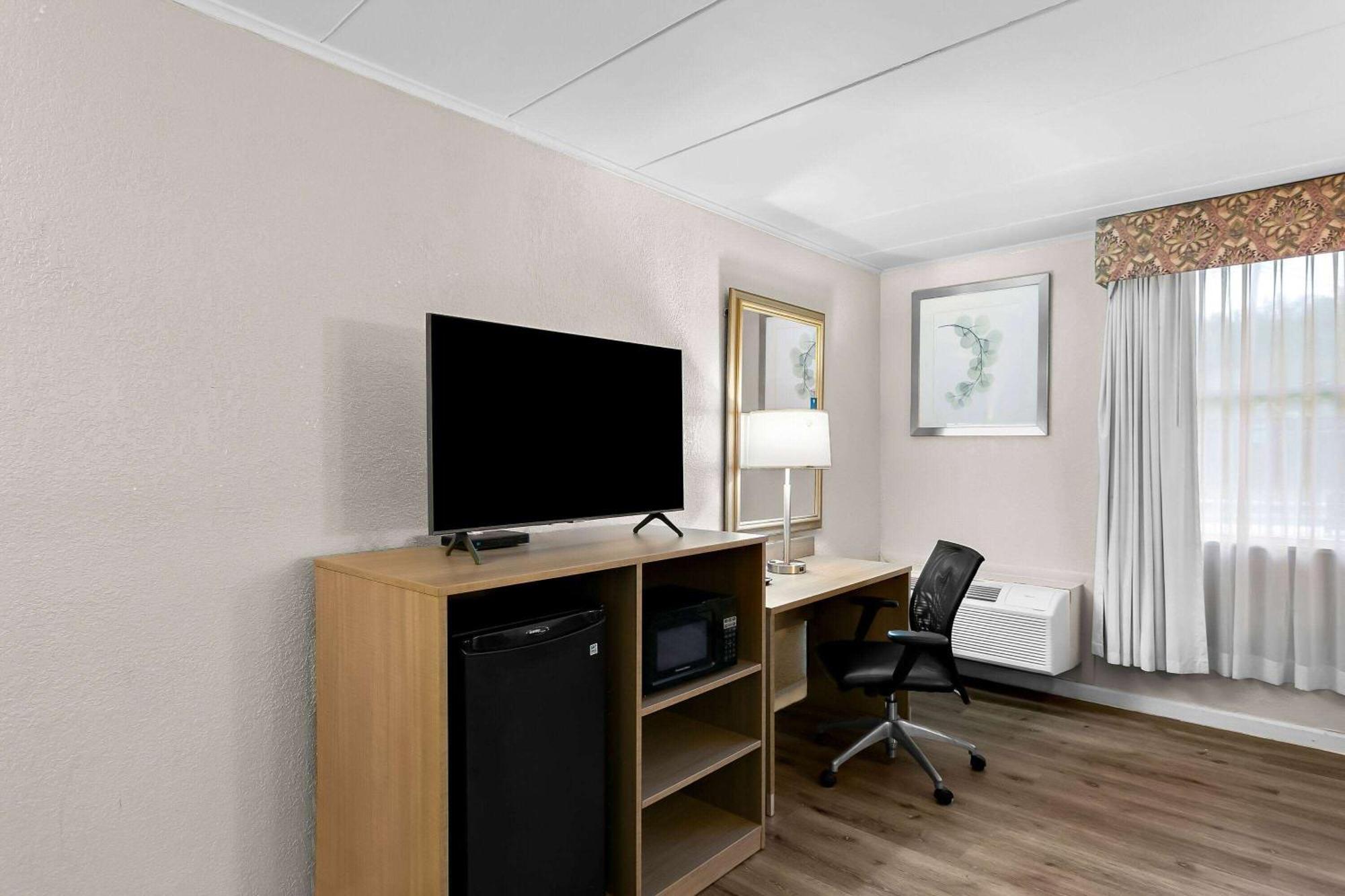 Travelodge By Wyndham Aberdeen Extérieur photo